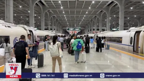 Đường sắt Trung Quốc lập kỷ lục về vận chuyển hành khách