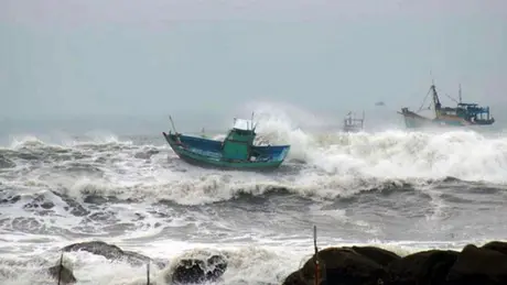 Thời tiết ngày 24/10: Cảnh báo gió mạnh, sóng lớn trên biển