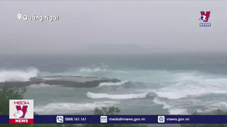 Ảnh hưởng bão số 6, huyện đảo Lý Sơn có sóng biển cao từ 2-4m