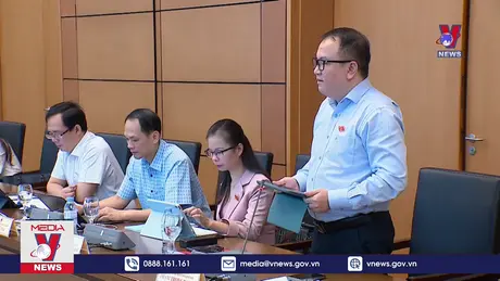 Hướng dẫn và tuyên truyền cho người dân về sử dụng điện an toàn