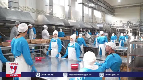 Phô-mai Adygea nổi tiếng của nước Nga