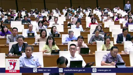 Quốc hội thảo luận về vấn đề quản lý thị trường bất động sản