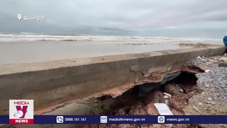 Bờ biển Quảng Trị sạt lở nghiêm trọng