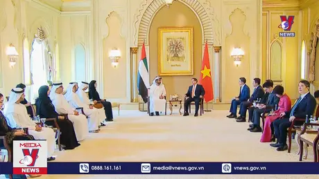 Thủ tướng Phạm Minh Chính tiếp Bộ trưởng Kinh tế UAE