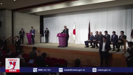 Thủ tướng Nhật Bản cam kết cải tổ mạnh mẽ đảng LDP cầm quyền