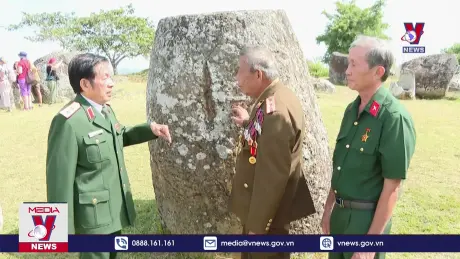 Sứ mệnh quốc tế thiêng liêng và tình đoàn kết bền vững Việt Nam - Lào