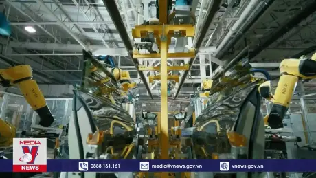 Hoạt động sản xuất Trung Quốc tăng trở lại