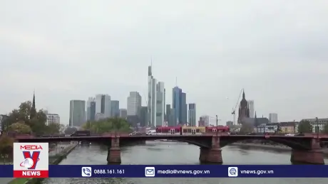 Kinh tế Eurozone chật vật với những “cơn gió ngược”