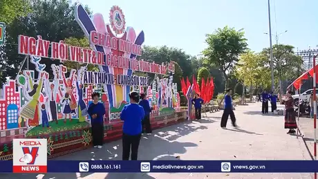 Sẵn sàng cho ngày hội các dân tộc vùng Đông Bắc