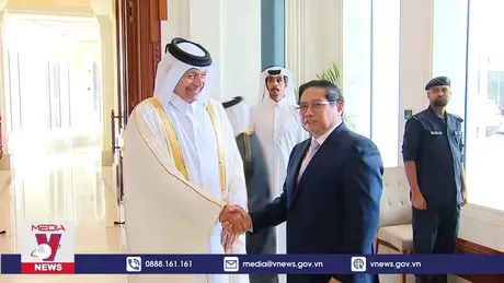 Thủ tướng Phạm Minh Chính hội kiến Chủ tịch Quốc hội Qatar