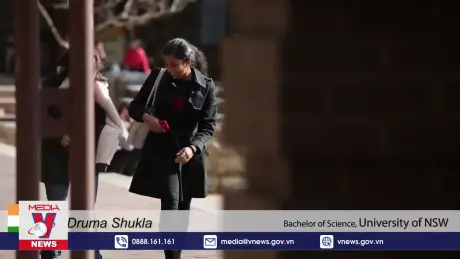 Australia giảm nợ cho sinh viên