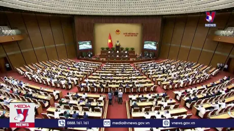 Tháo gỡ điểm nghẽn về thể chế và nguồn nhân lực