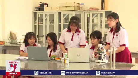 Khởi nghiệp ngay từ trên ghế nhà trường