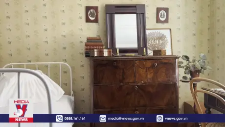 Thăm Nhà lưu niệm đầu tiên của lãnh tụ V.I.Lenin