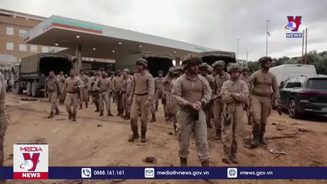 Tây Ban Nha triển khai hàng nghìn binh sĩ đến khu vực lũ lụt