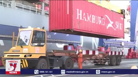 Kinh tế 10 tháng: Tăng trưởng trên nhiều lĩnh vực