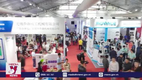Hơn 600 gian hàng tham gia triển lãm công nghiệp và sản xuất Việt Nam