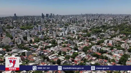 Tổng thống Argentina khẳng định đã vượt qua suy thoái kinh tế