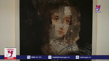 Tranh do robot AI vẽ bán giá kỉ lục