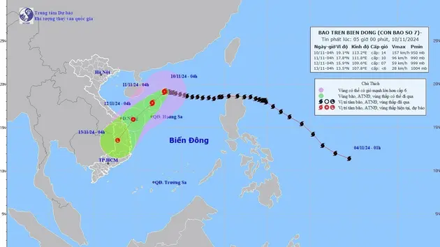 Thời tiết ngày 10/11: Bão số 7 di chuyển chậm hướng Tây, biển động dữ dội