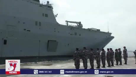 Tàu chiến Australia đến Indonesia tham gia tập trận chung