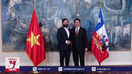 Chủ tịch nước Lương Cường hội đàm với Tổng thống Chile