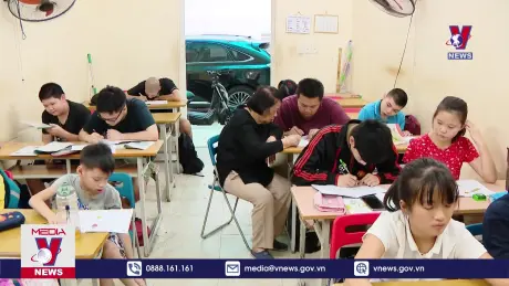 Cả đời gieo yêu thương cho những học sinh đặc biệt