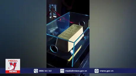 UAE đúc thỏi vàng lớn nhất thế giới