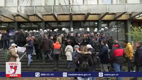 Serbia bắt nhiều quan chức sau thảm kịch sập mái nhà ga