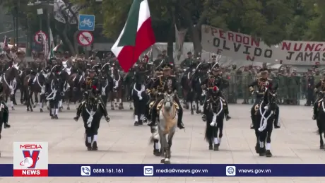 Kỷ niệm 114 năm cách mạng Mexico