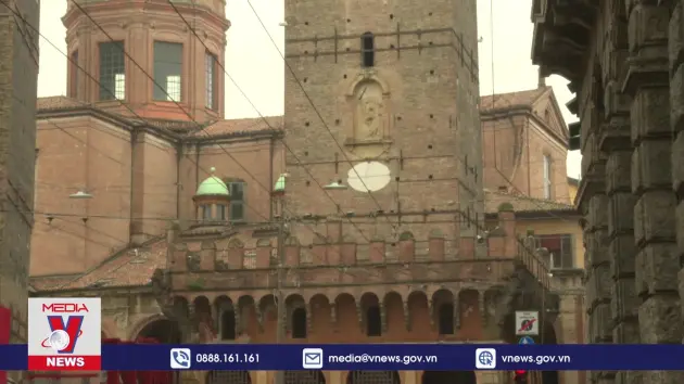 Khám phá nét độc đáo của thành phố tháp Bologna