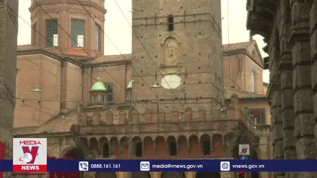 Khám phá nét độc đáo của thành phố tháp Bologna