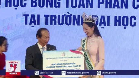 Tuyên dương sinh viên đăng quang Hoa hậu Quốc tế