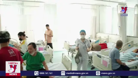 50 người nhập viện sau khi ăn bánh mì ở Vũng Tàu