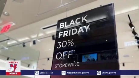 Mỹ bước vào lễ hội mua sắm Black Friday