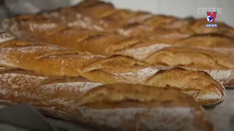 Thông điệp lịch sử: Bánh mì baguette và bản sắc văn hóa Pháp