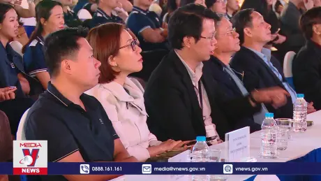 Hàng Việt phủ sóng Online Friday 2024