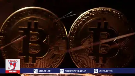 Bitcoin lần đầu vượt mốc 100.000 USD