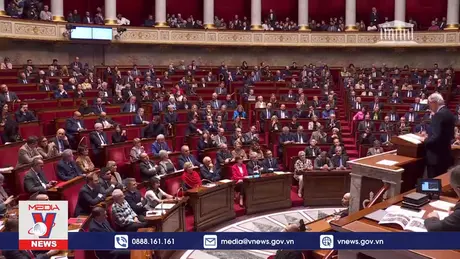 Chính phủ Pháp không vượt qua cuộc bỏ phiếu bất tín nhiệm