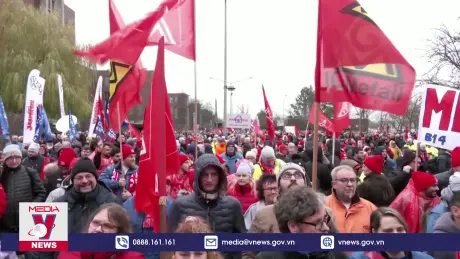 Công nhân nhà máy Volkswagen tiếp tục đình công