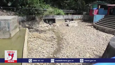 Cảnh báo tình trạng đất đai khô hạn đang tăng mạnh