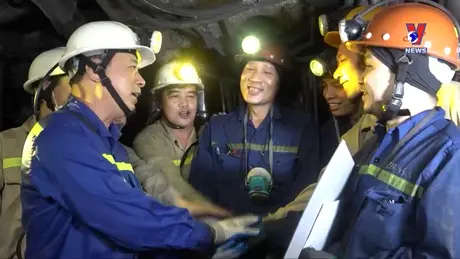 Những người thợ lò đổi đời cùng ngành Than