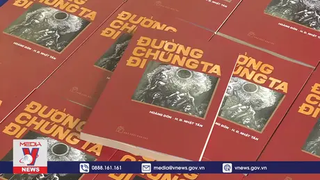 Ra mắt sách “Đường chúng ta đi”