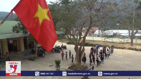 Đồng bào Ơ Đu xây dựng bản làng, bảo tồn văn hóa