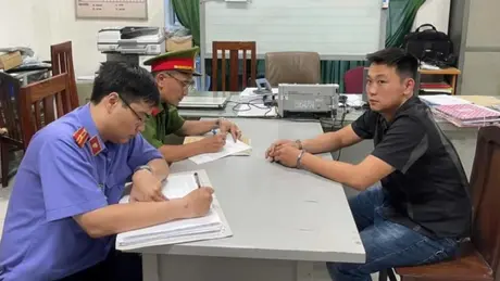 Bắt khẩn cấp tài xế hành hung người đi đường gần Bệnh viện Từ Dũ