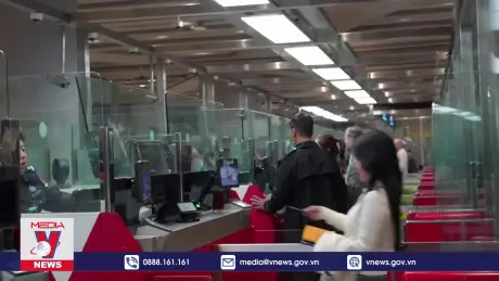 Trung Quốc tiếp tục nới lỏng chính sách miễn thị thực