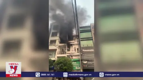 Cháy nhà TP.HCM, 2 người chết, 14 người bị thương