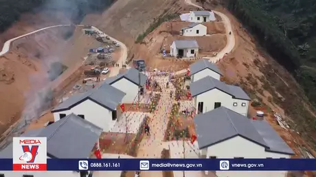 Xuân đến sớm trên các bản làng tái định cư sau lũ