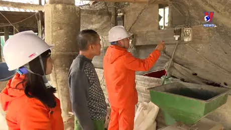 Điện lưới quốc gia – Bệ đỡ giúp người dân thoát nghèo