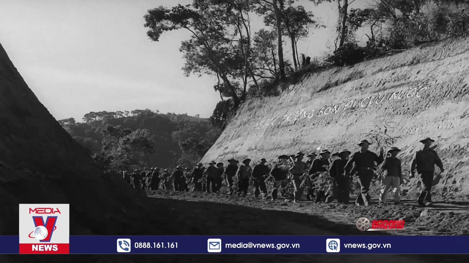 Phim tài liệu: Vững bước dưới cờ Đảng (Tập 2)